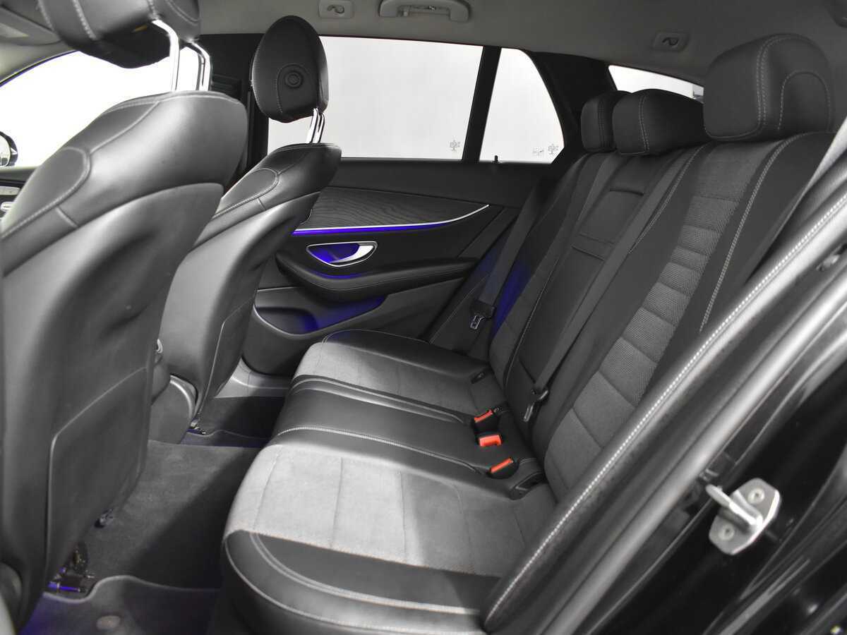 Купить Mercedes-Benz E-Класс с пробегом. Фото: #6