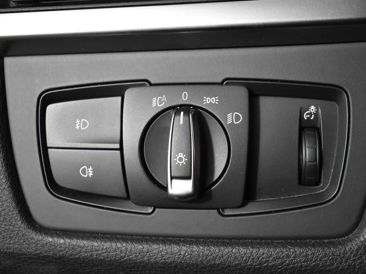 Купить BMW 3 серии с пробегом. Фото: #10