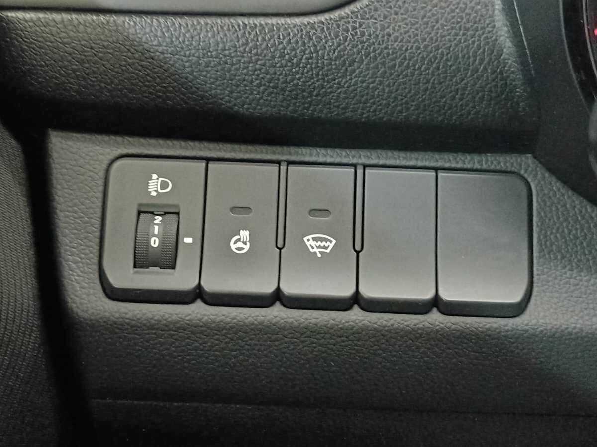 Купить Kia Rio с пробегом. Фото: #15