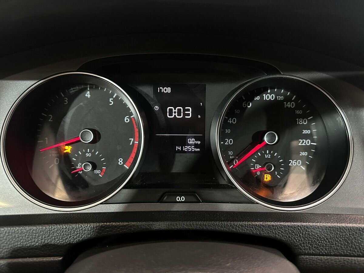 Купить Volkswagen Golf с пробегом. Фото: #11