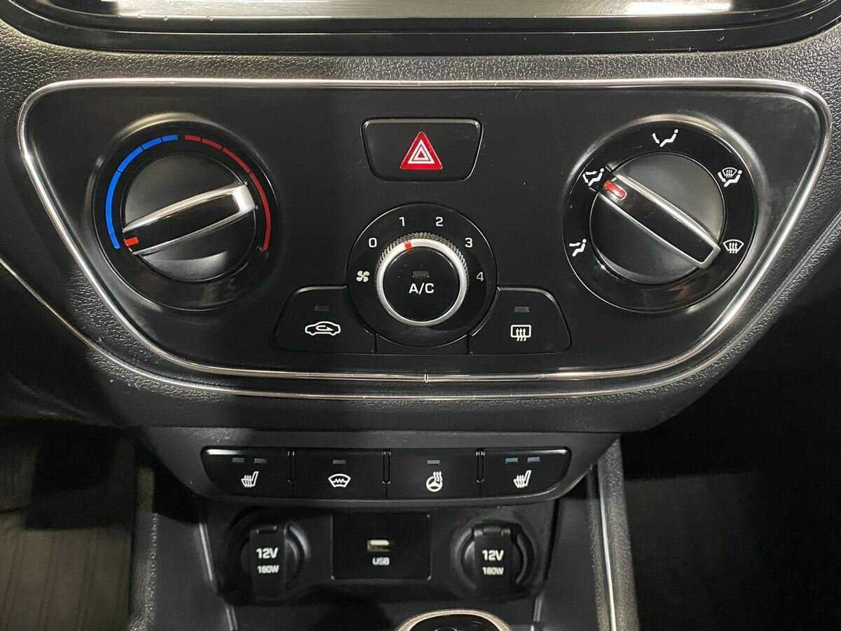 Купить Hyundai Solaris с пробегом. Фото: #12