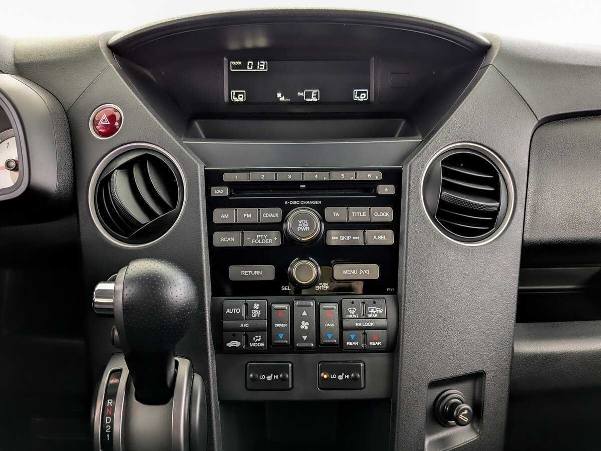 Купить Honda Pilot с пробегом. Фото: #12