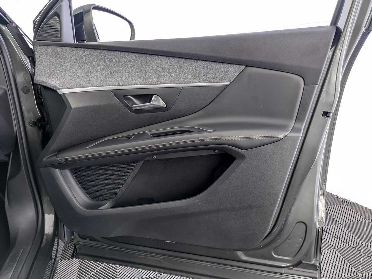 Купить Peugeot 3008 с пробегом. Фото: #19