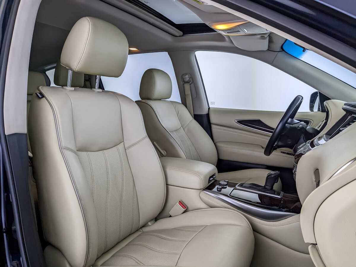 Купить Infiniti QX60 с пробегом. Фото: #19