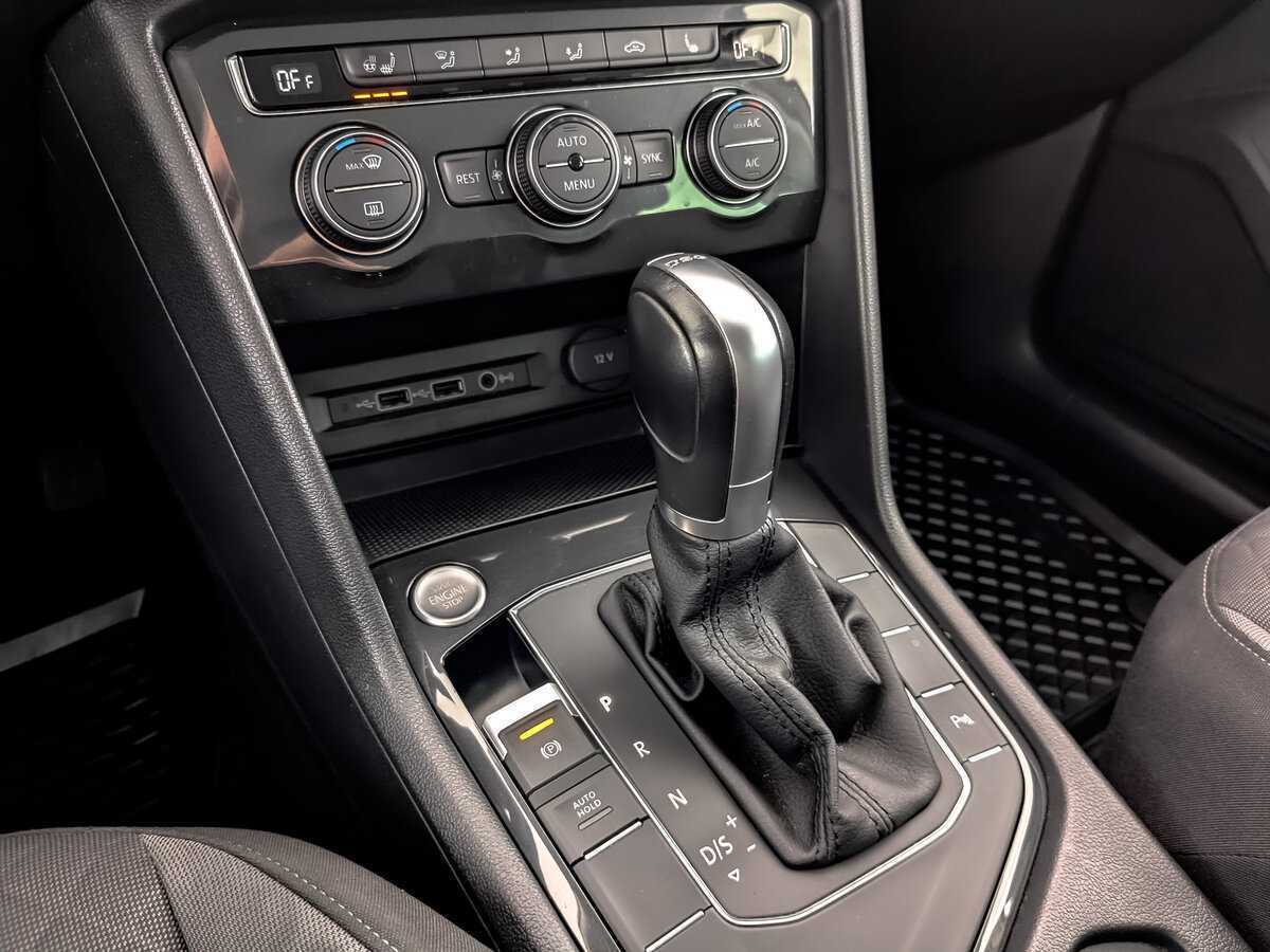Купить Volkswagen Tiguan с пробегом. Фото: #22