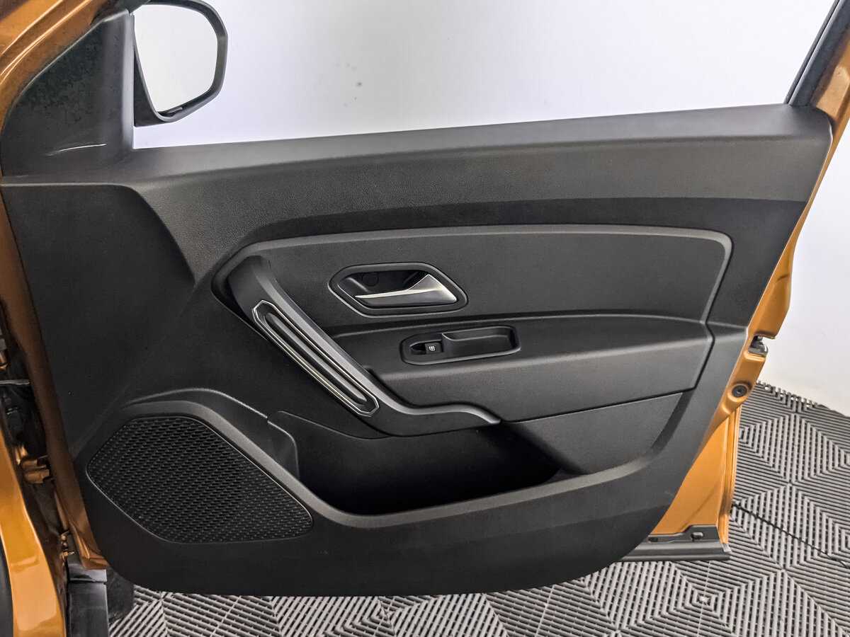 Купить Renault Duster с пробегом. Фото: #20