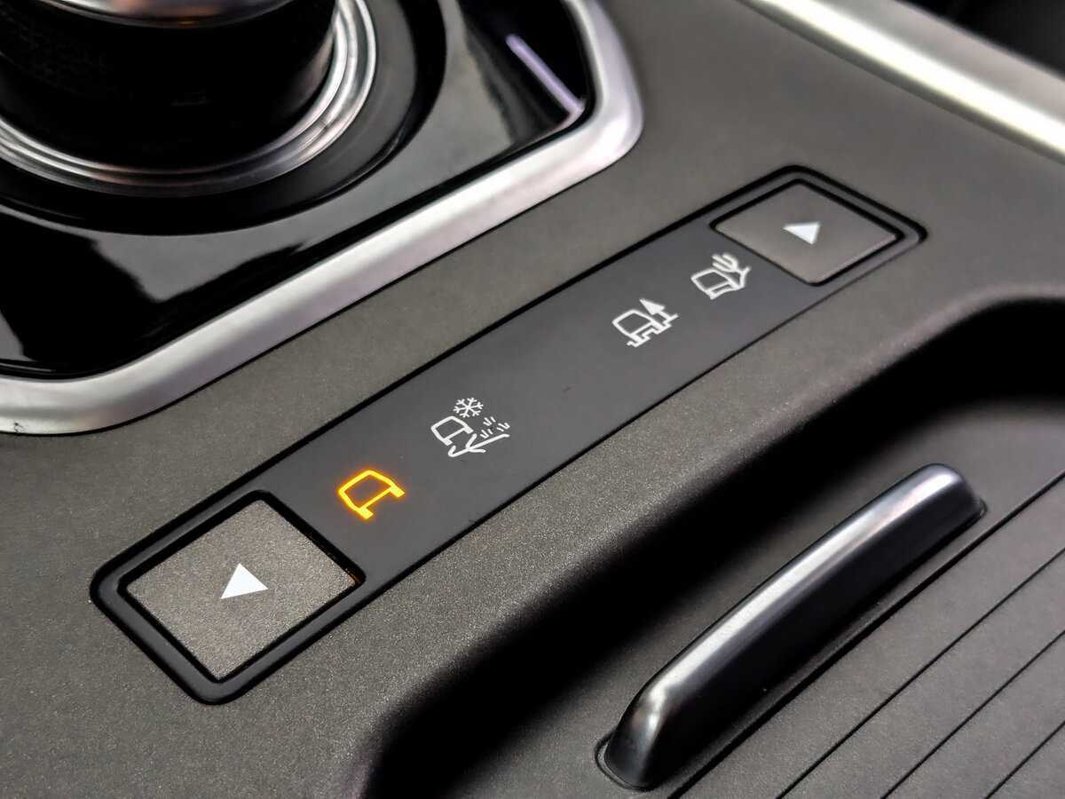 Купить Land Rover Range Rover Evoque с пробегом. Фото: #24