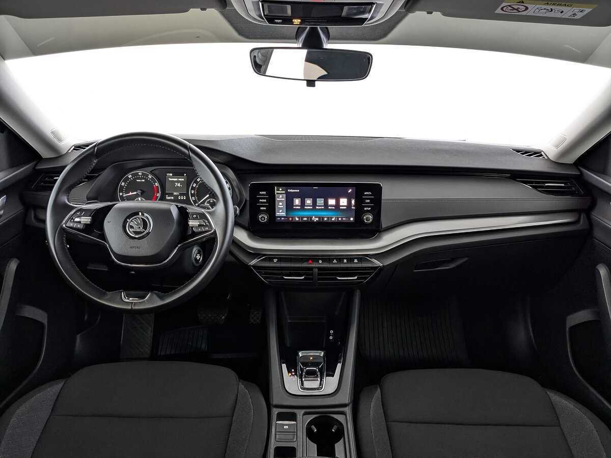 Купить Skoda Octavia с пробегом. Фото: #9