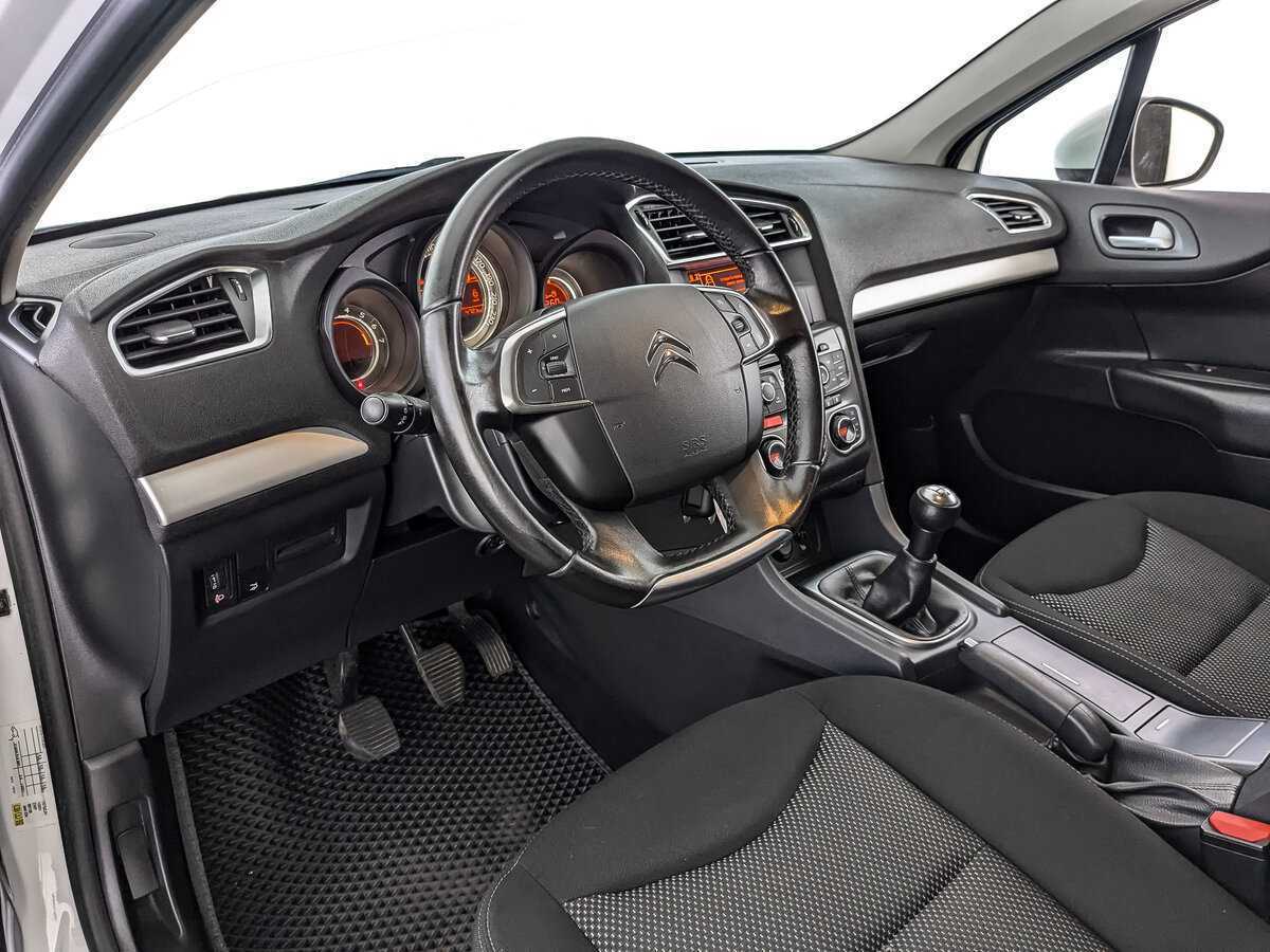 Купить Citroen C4 с пробегом. Фото: #10