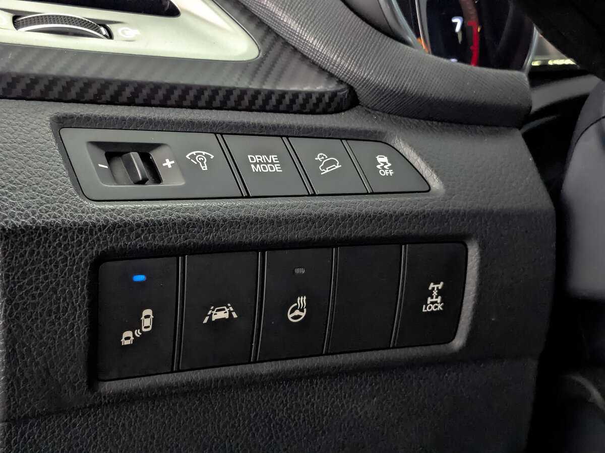 Купить Hyundai Santa Fe с пробегом. Фото: #25