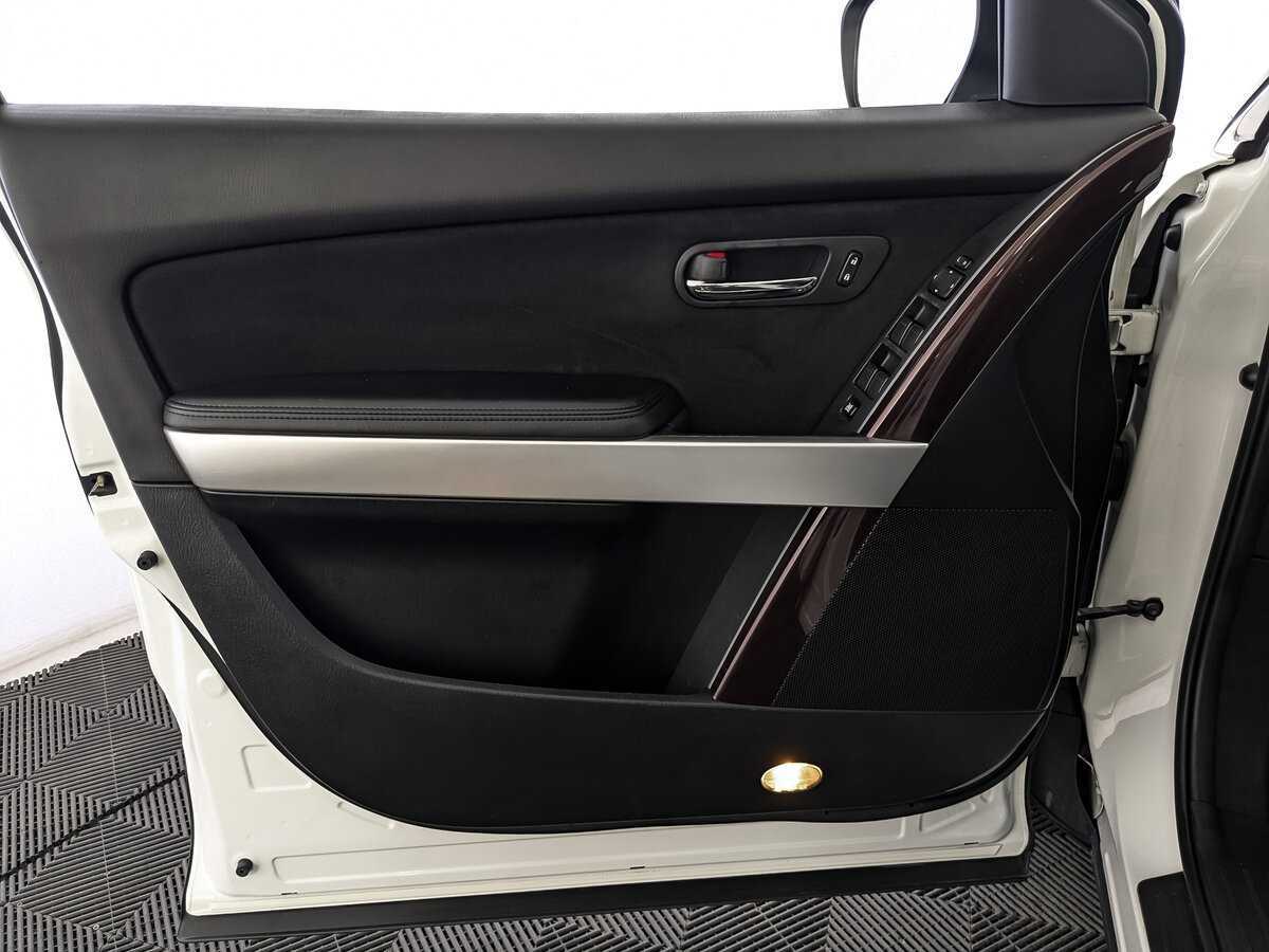 Купить Mazda CX-9 с пробегом. Фото: #14
