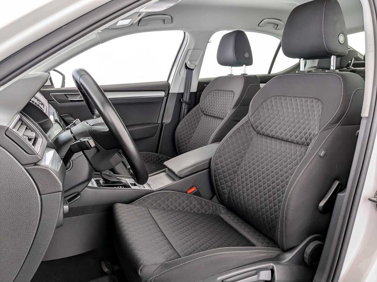 Купить Skoda Superb с пробегом. Фото: #14