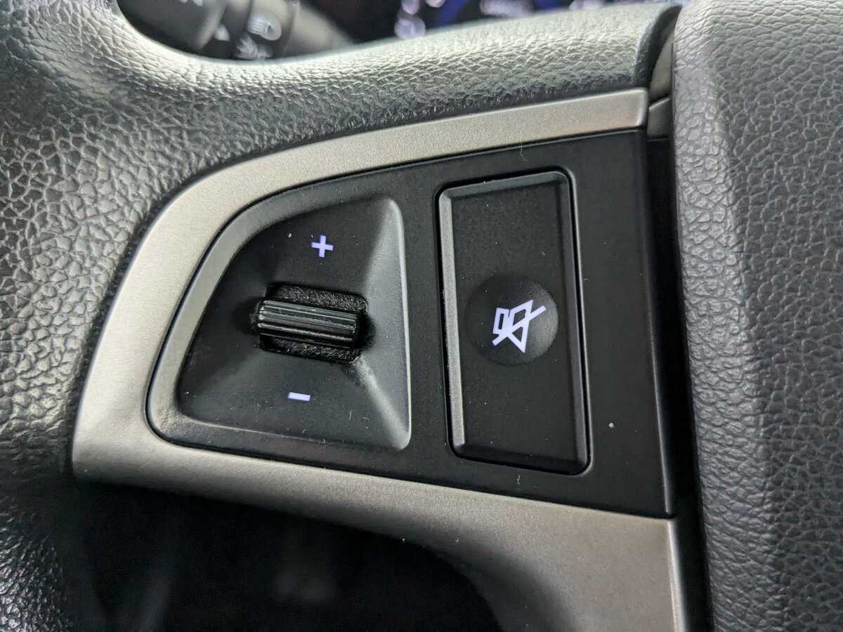 Купить Hyundai Solaris с пробегом. Фото: #21