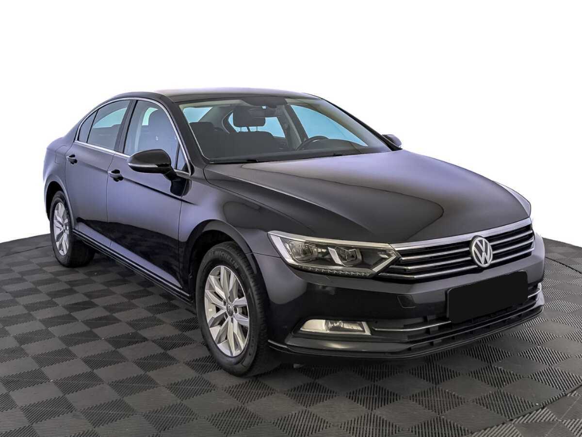 Купить Volkswagen Passat с пробегом. Фото: #2