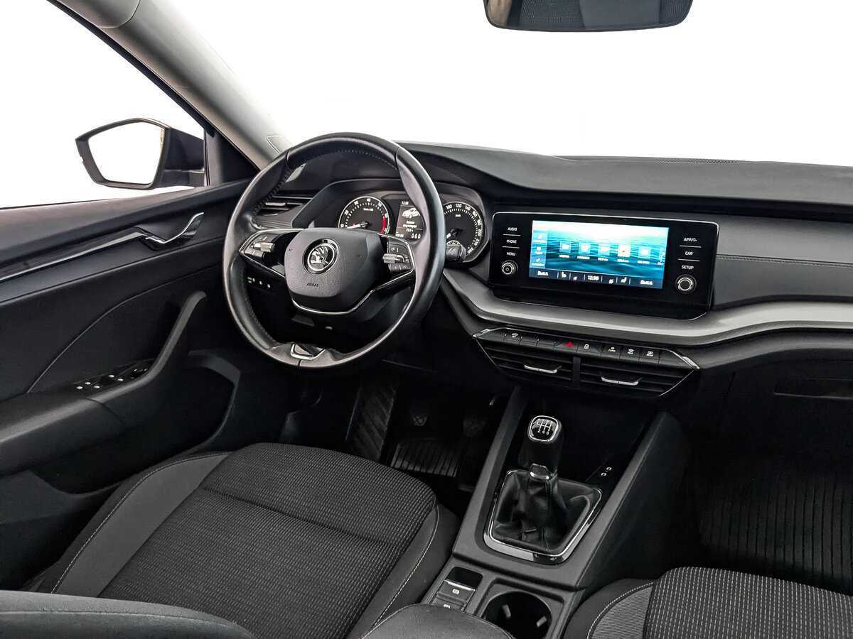 Купить Skoda Octavia с пробегом. Фото: #21