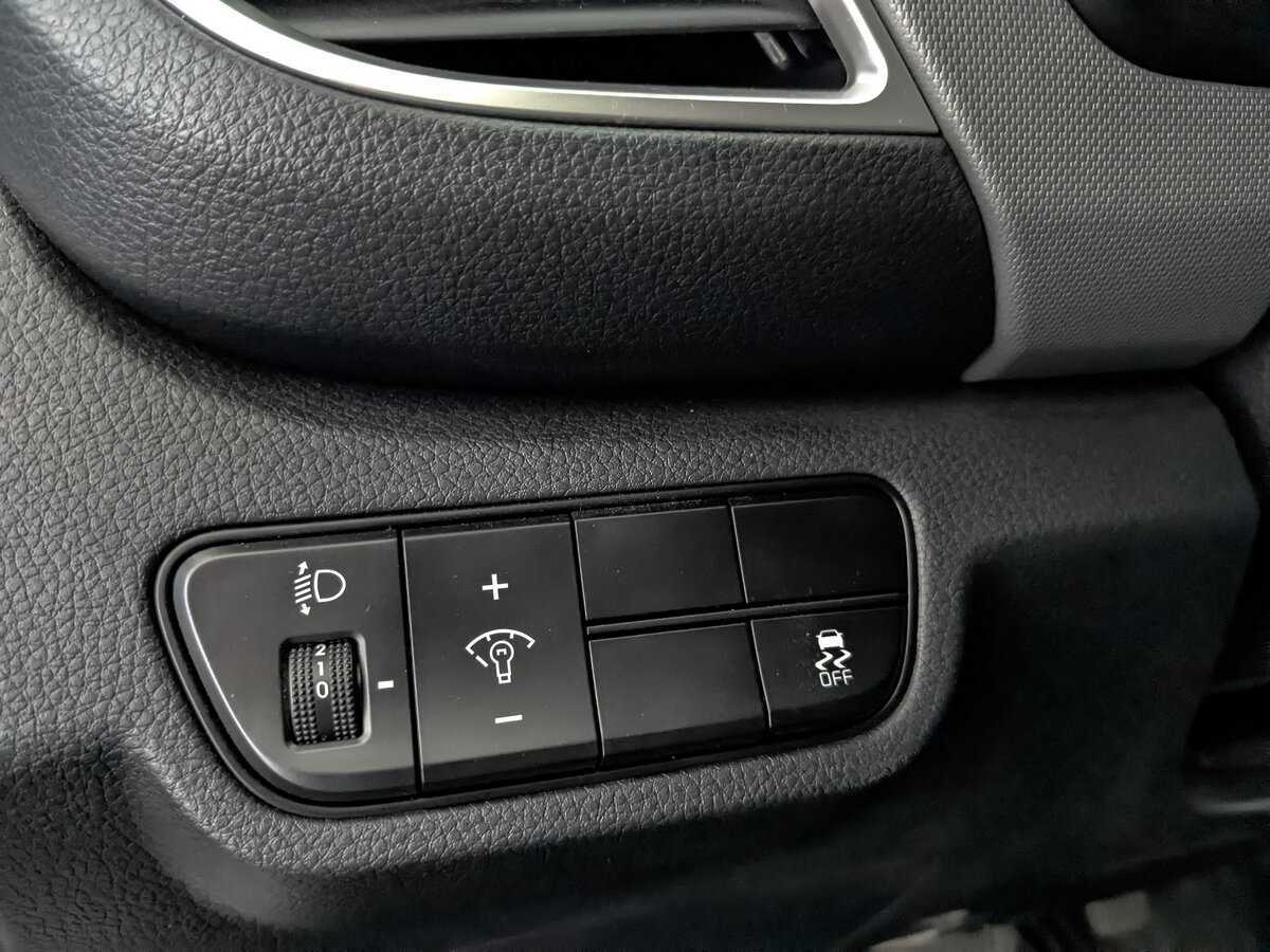 Купить Kia Seltos с пробегом. Фото: #21