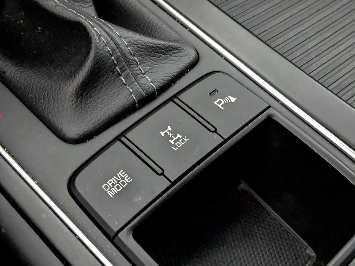 Купить Kia Sorento с пробегом. Фото: #22
