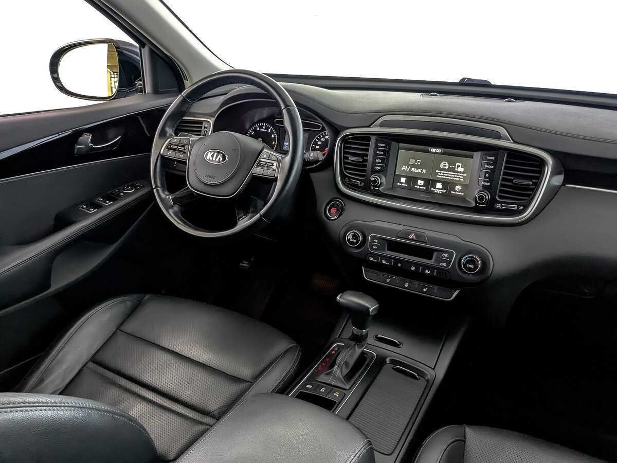 Купить Kia Sorento с пробегом. Фото: #24