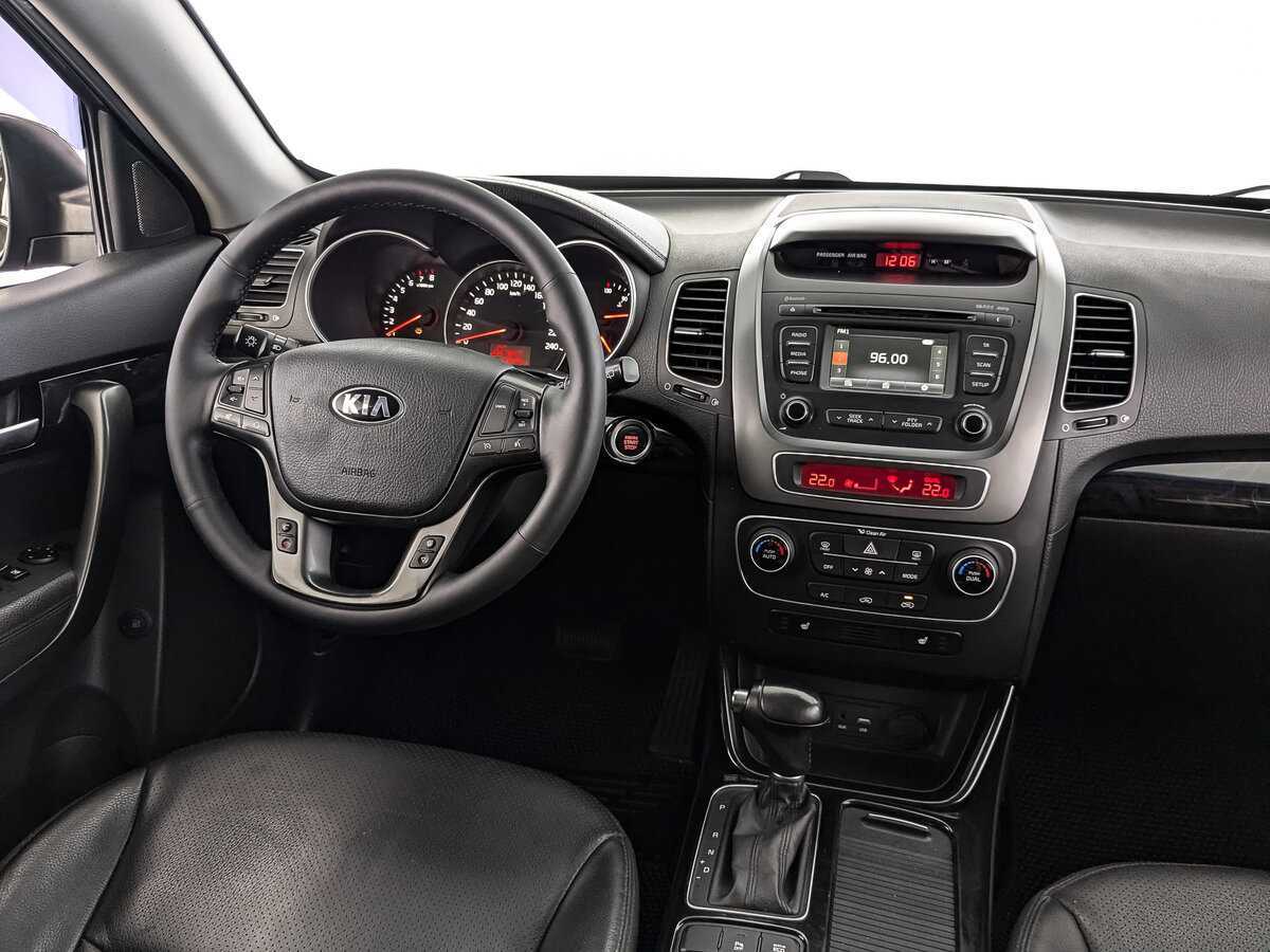 Купить Kia Sorento с пробегом. Фото: #22