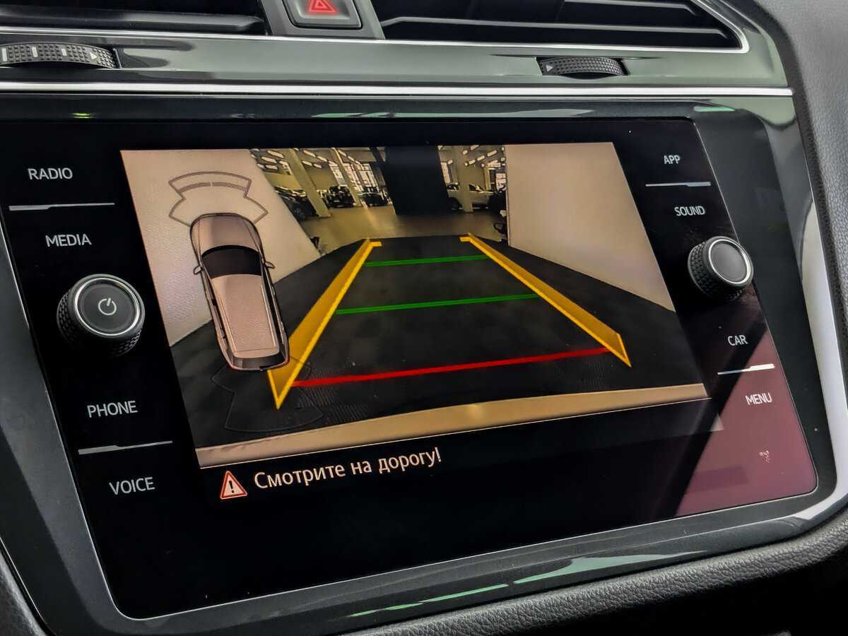 Купить Volkswagen Tiguan с пробегом. Фото: #21