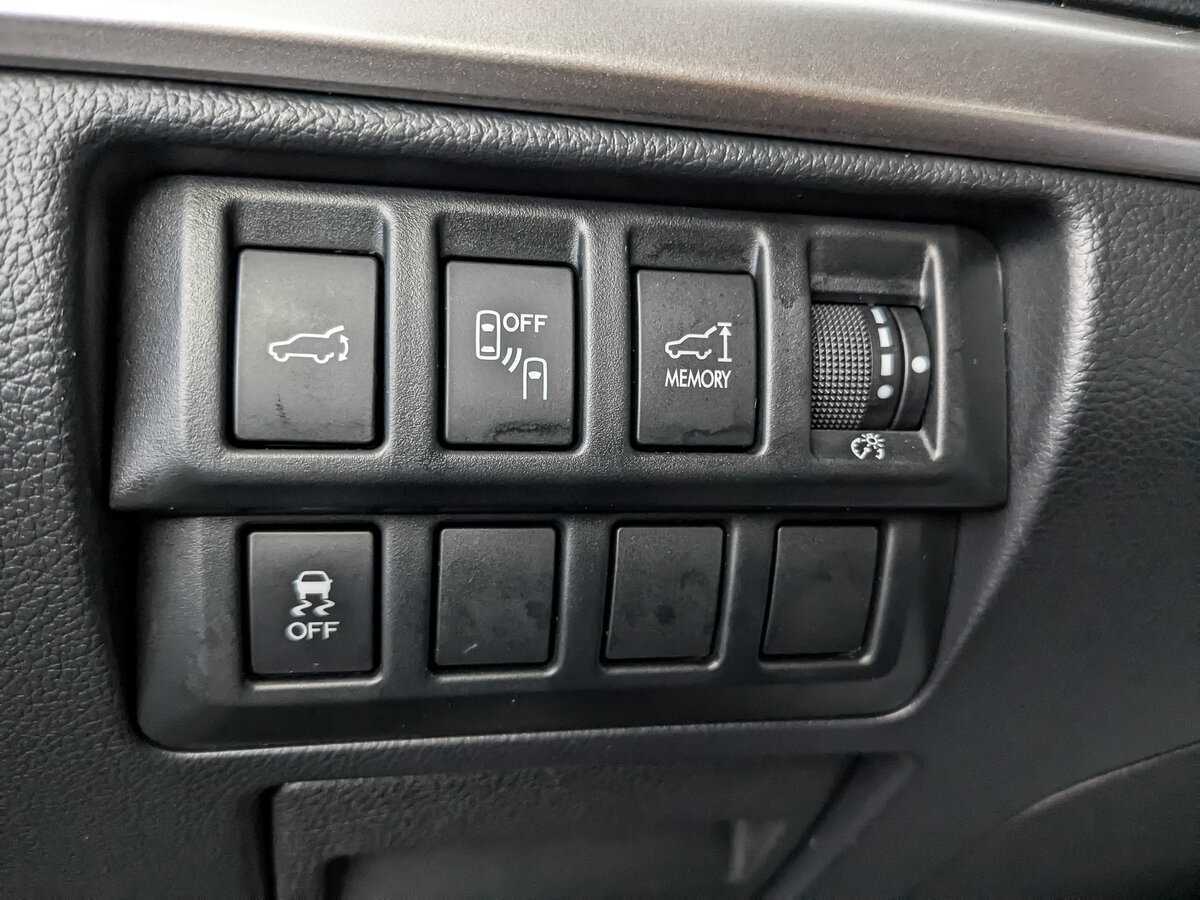 Купить Subaru Outback с пробегом. Фото: #23
