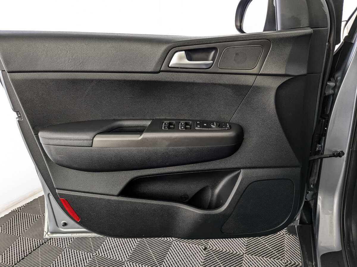 Купить Kia Sportage с пробегом. Фото: #14