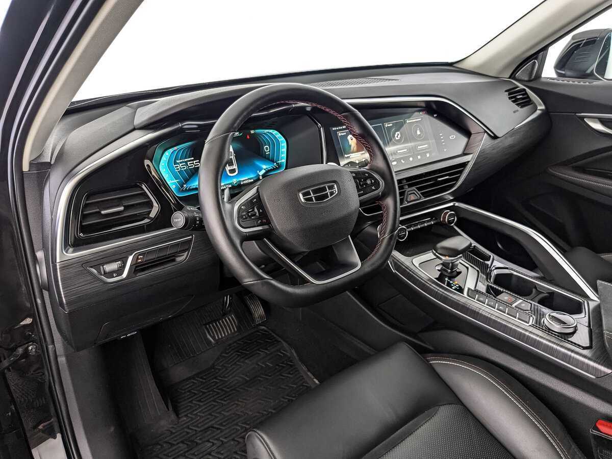 Купить Geely Tugella с пробегом. Фото: #10