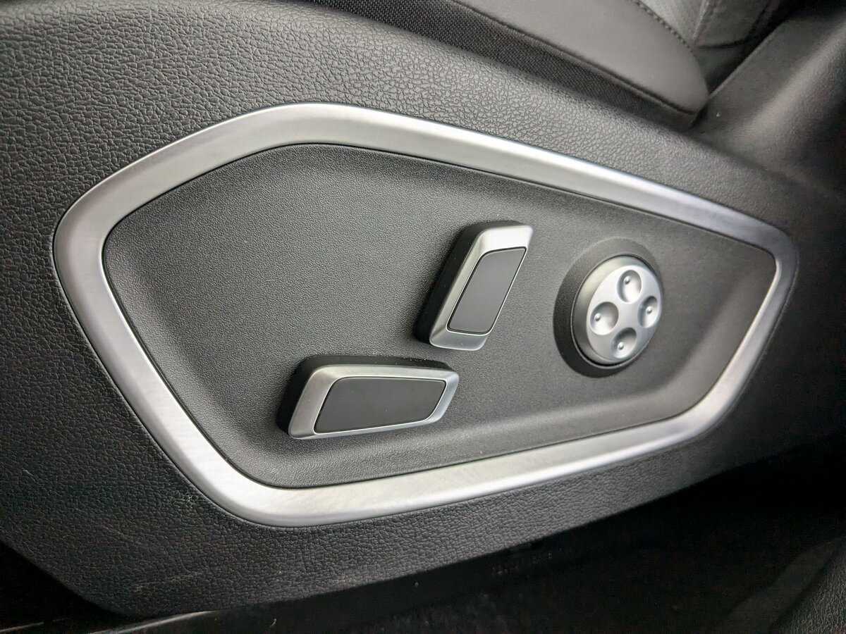 Купить Geely Tugella с пробегом. Фото: #15