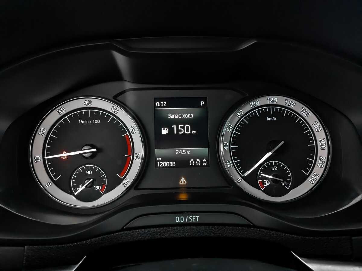 Купить Skoda Karoq с пробегом. Фото: #11