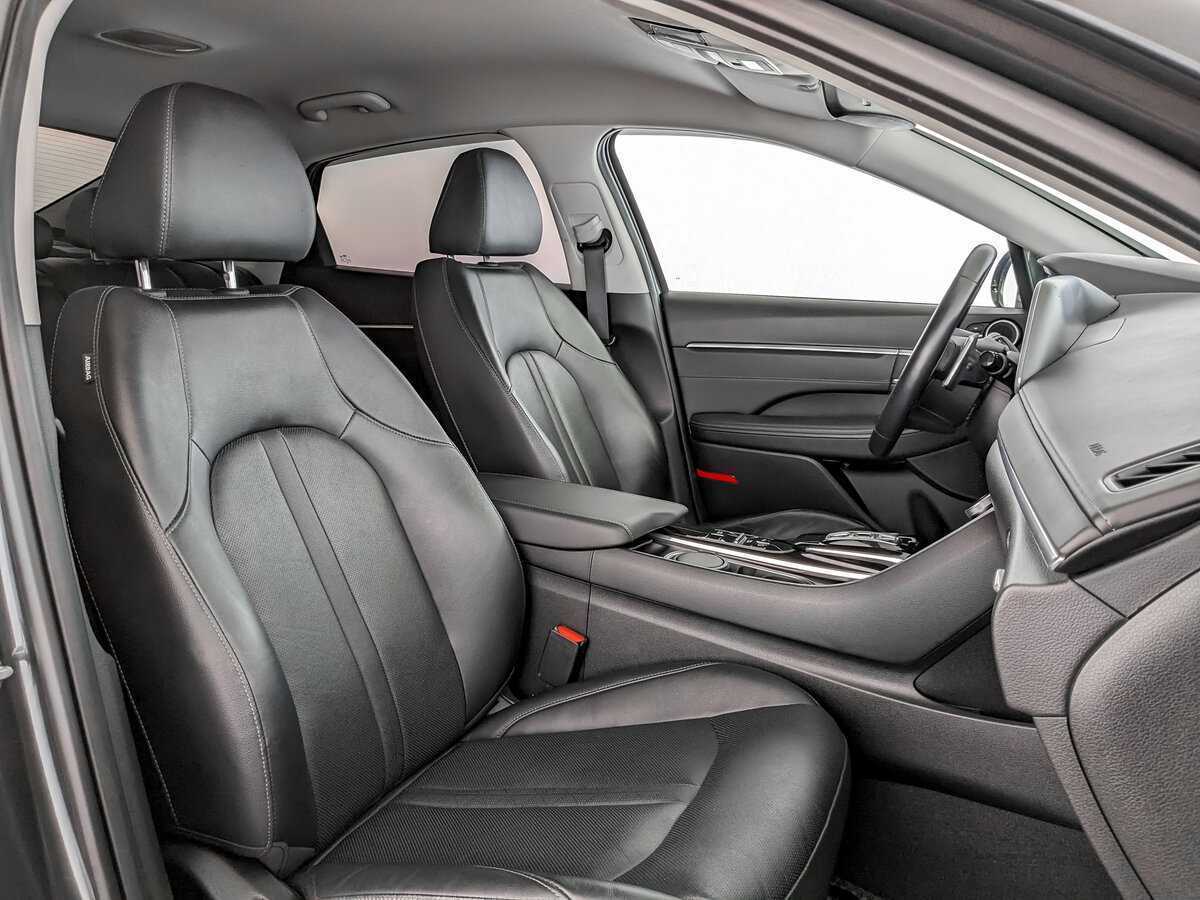 Купить Hyundai Sonata с пробегом. Фото: #19