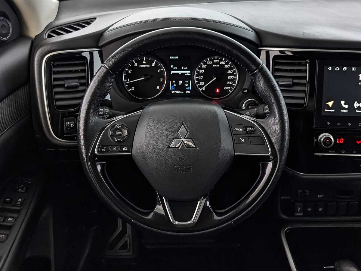 Купить Mitsubishi Outlander с пробегом. Фото: #17