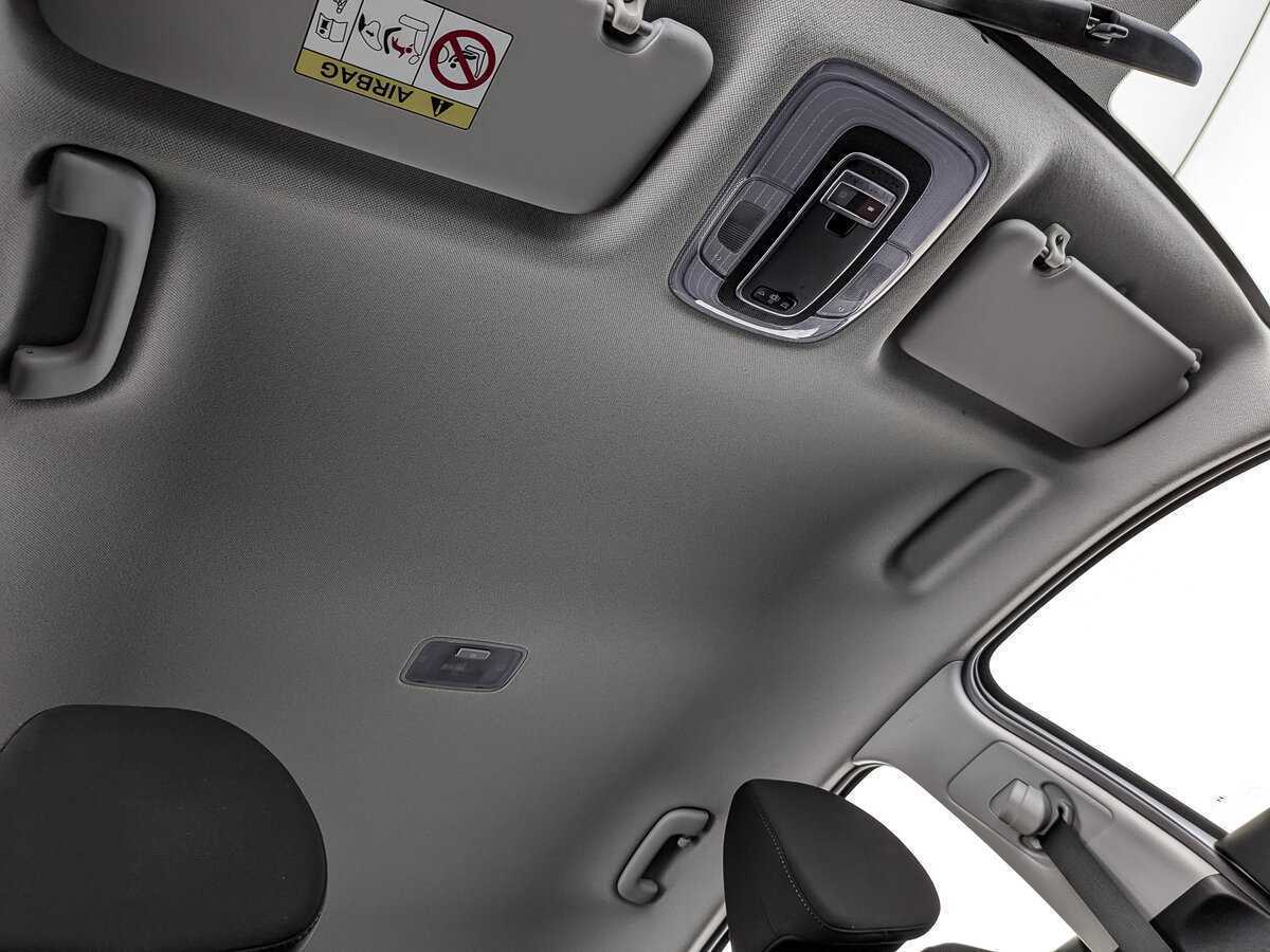 Купить Hyundai Elantra с пробегом. Фото: #18