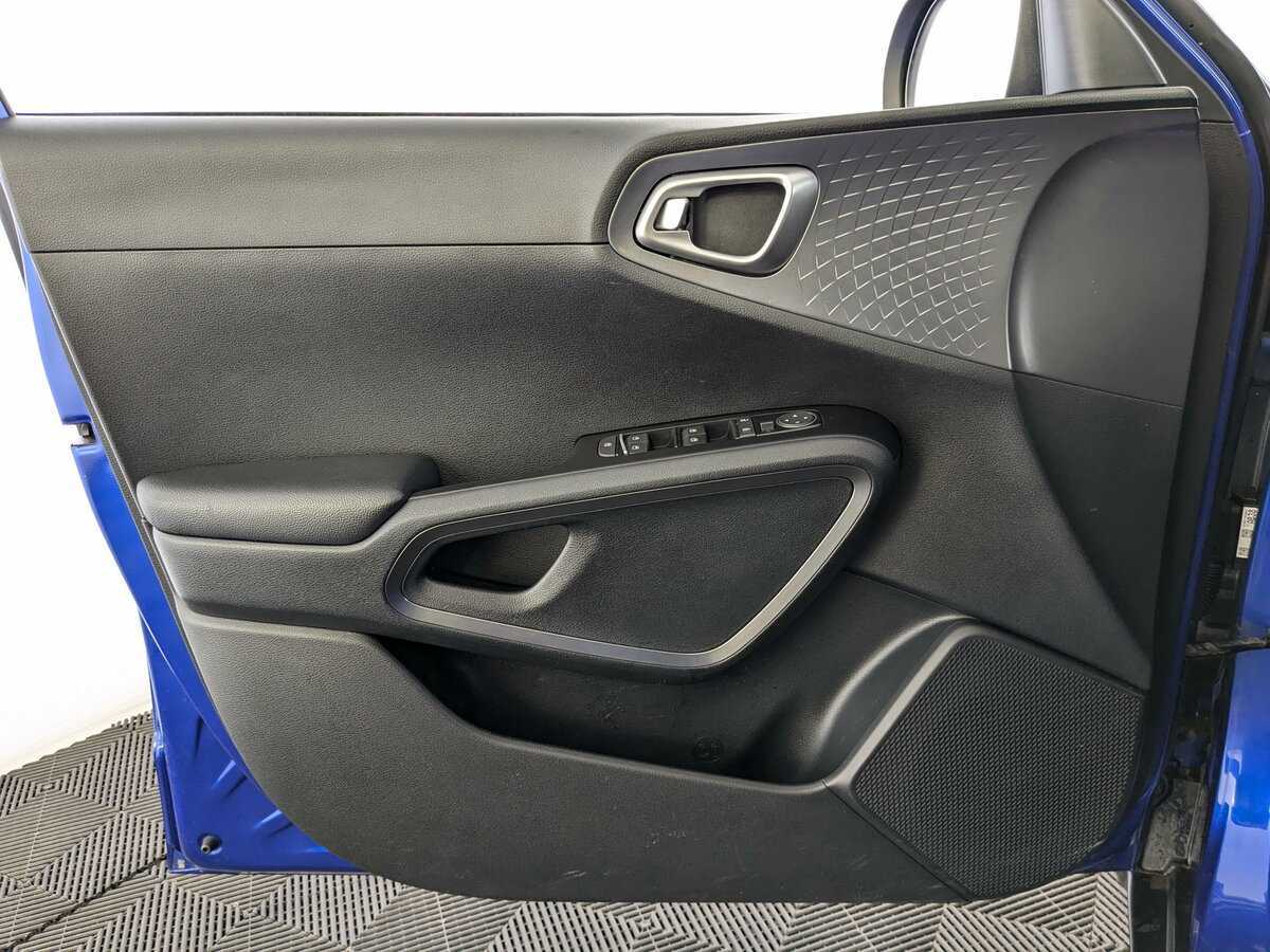 Купить Kia Soul с пробегом. Фото: #11