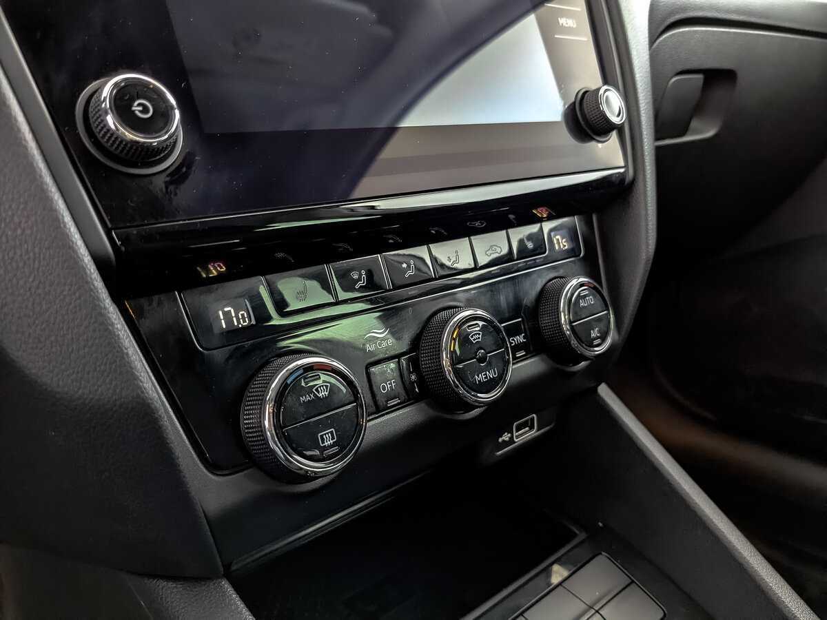 Купить Skoda Octavia с пробегом. Фото: #15