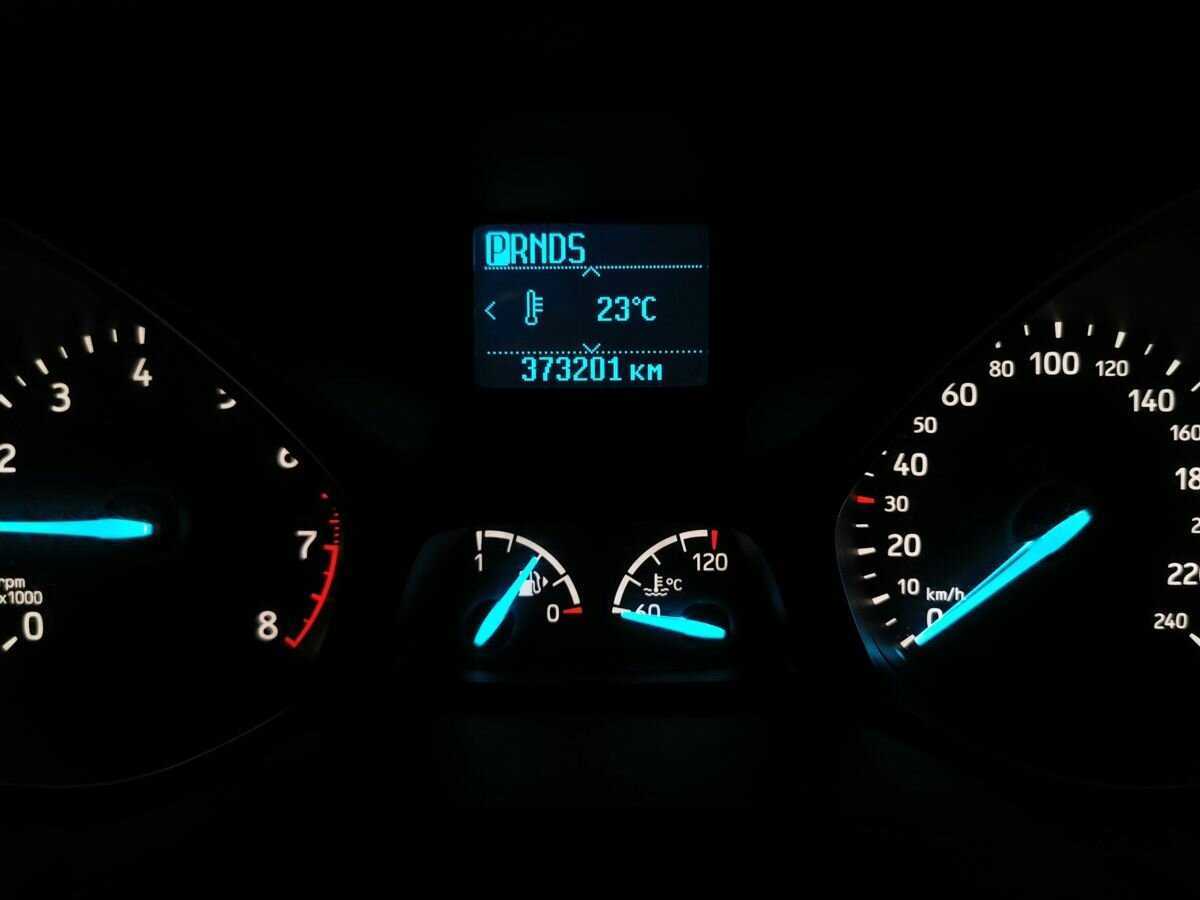 Купить Ford Kuga с пробегом. Фото: #15