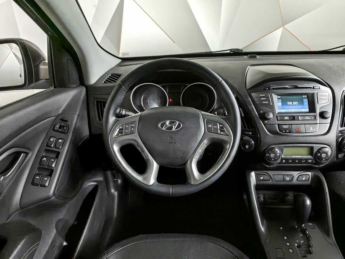 Купить Hyundai ix35 с пробегом. Фото: #14