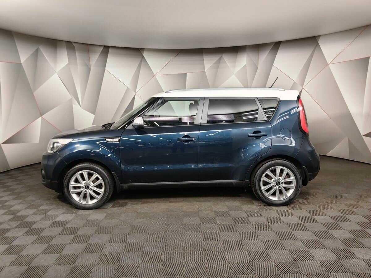 Купить Kia Soul с пробегом. Фото: #4