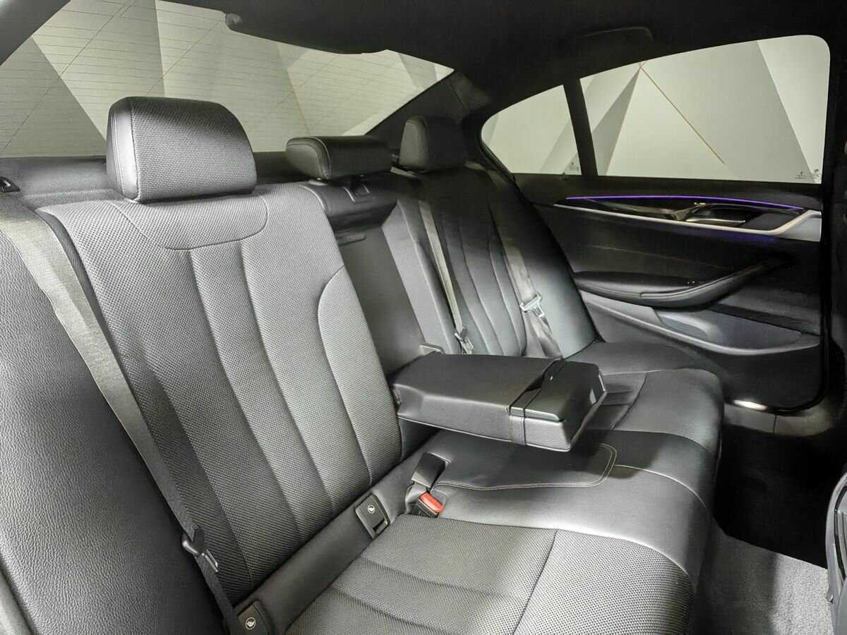 Купить BMW 5 серии с пробегом. Фото: #10