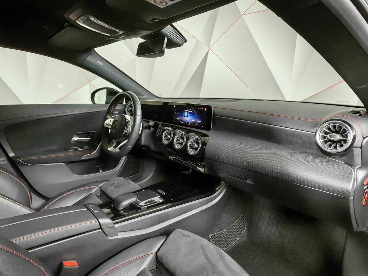 Купить Mercedes-Benz CLA с пробегом. Фото: #8