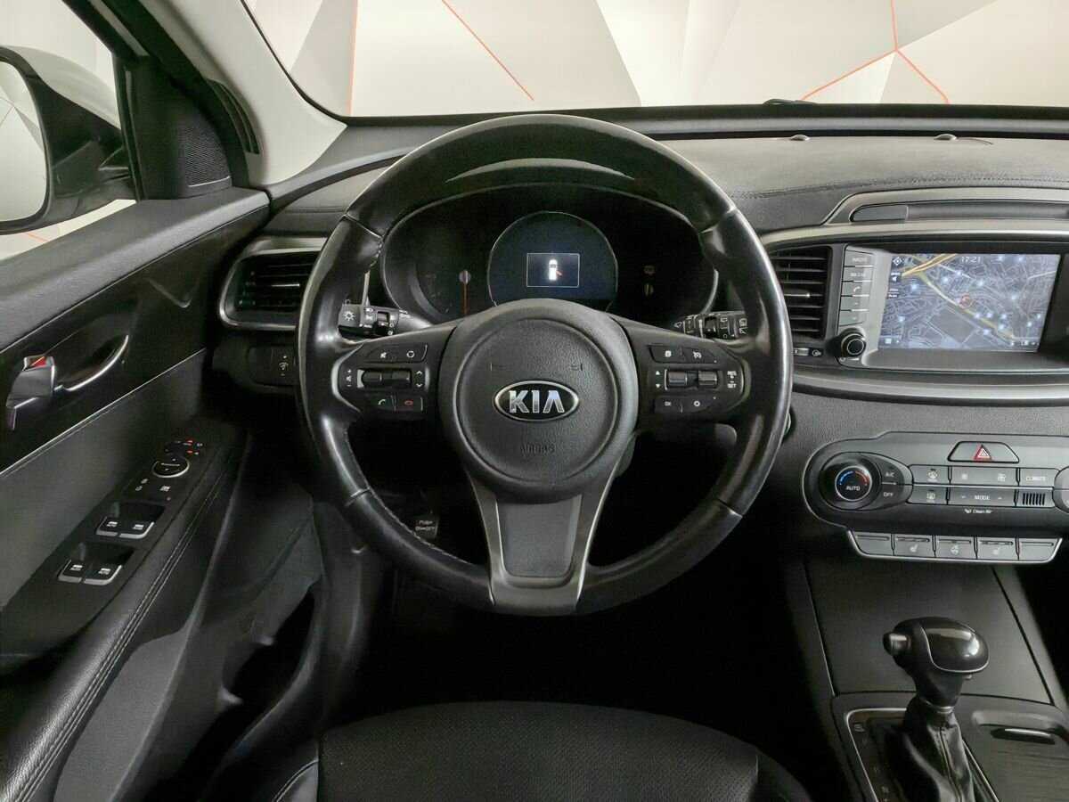 Купить Kia Sorento с пробегом. Фото: #14