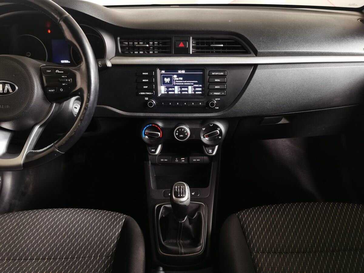 Купить Kia Rio с пробегом. Фото: #10