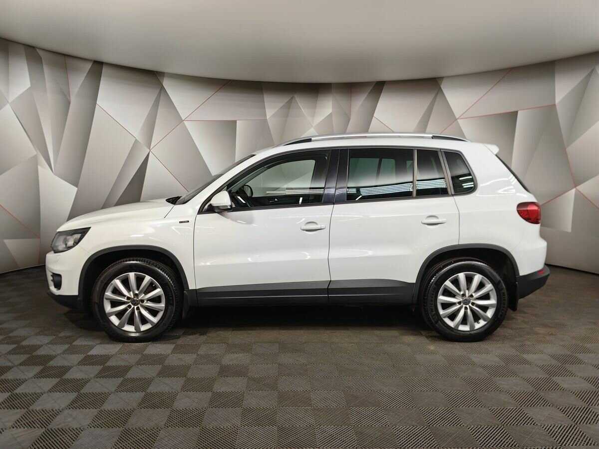 Купить Volkswagen Tiguan с пробегом. Фото: #4