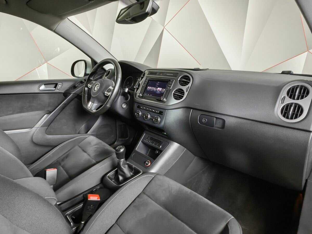 Купить Volkswagen Tiguan с пробегом. Фото: #7