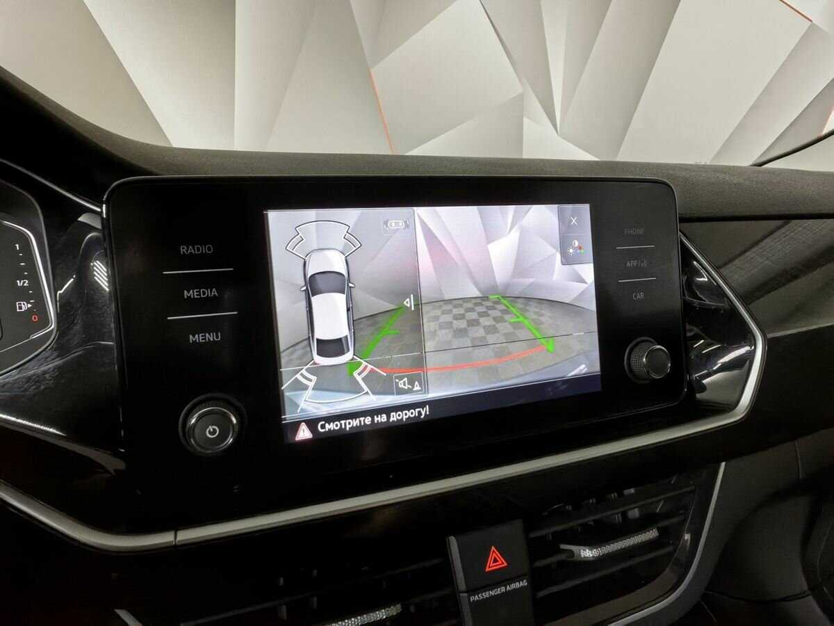 Купить Volkswagen Polo с пробегом. Фото: #15