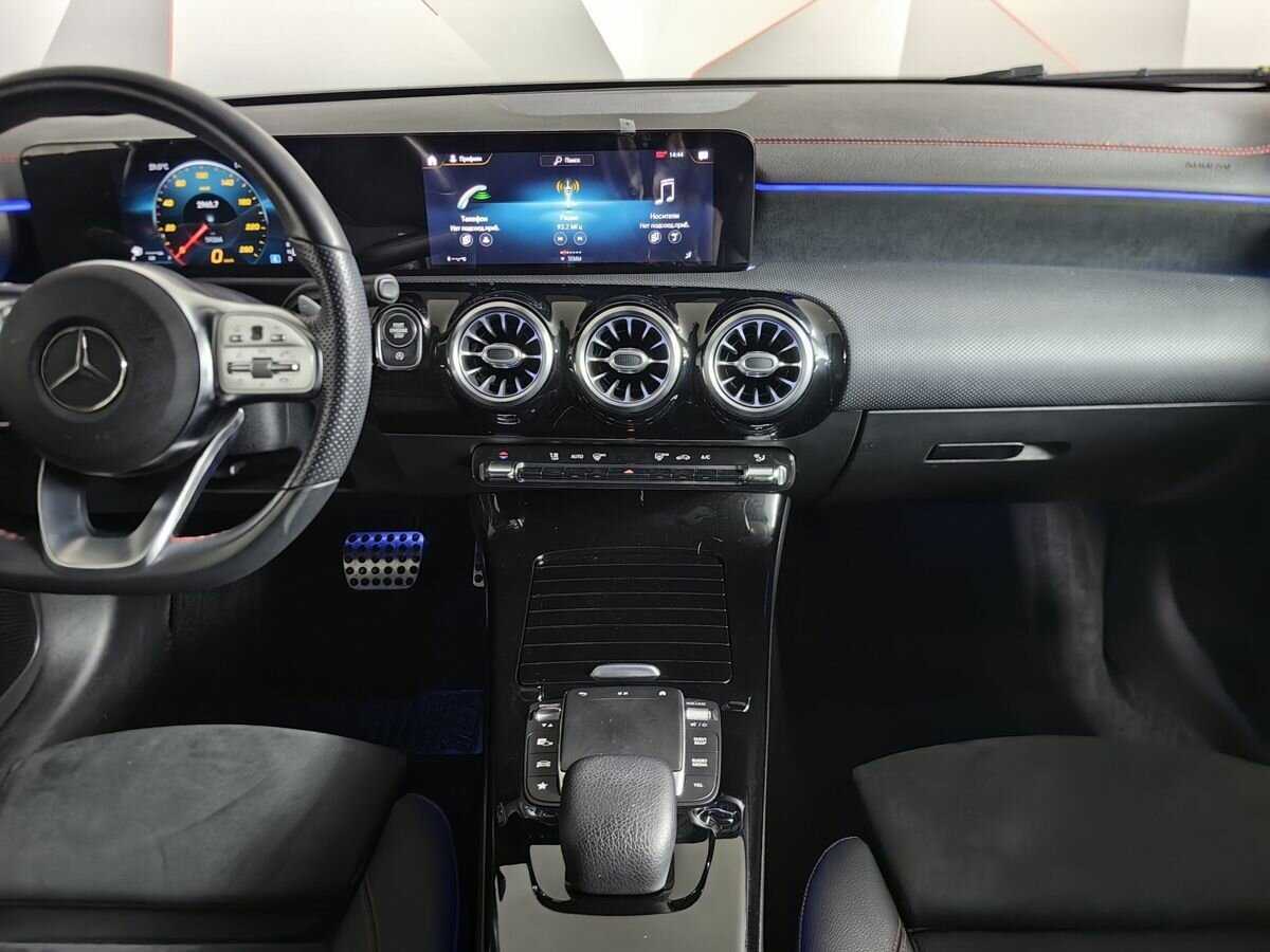 Купить Mercedes-Benz CLA с пробегом. Фото: #10