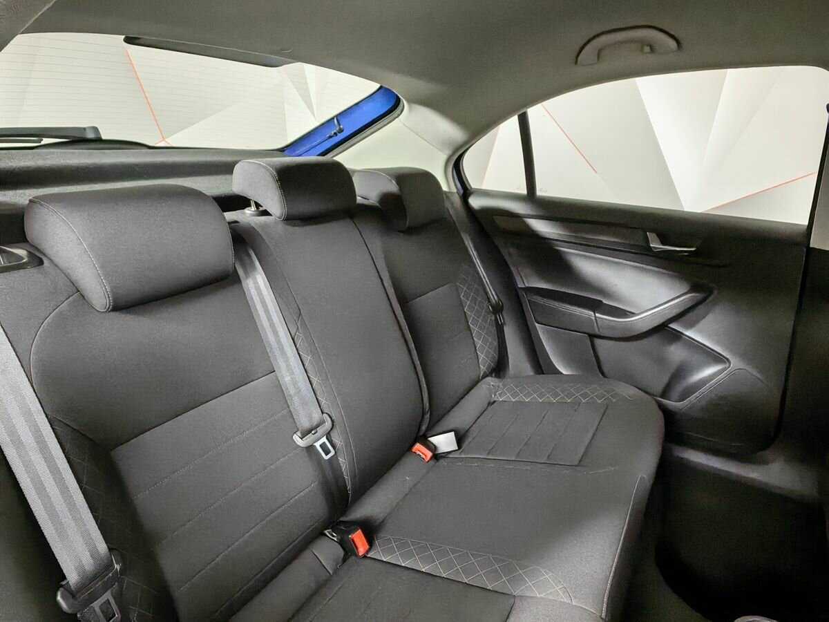 Купить Skoda Rapid с пробегом. Фото: #12