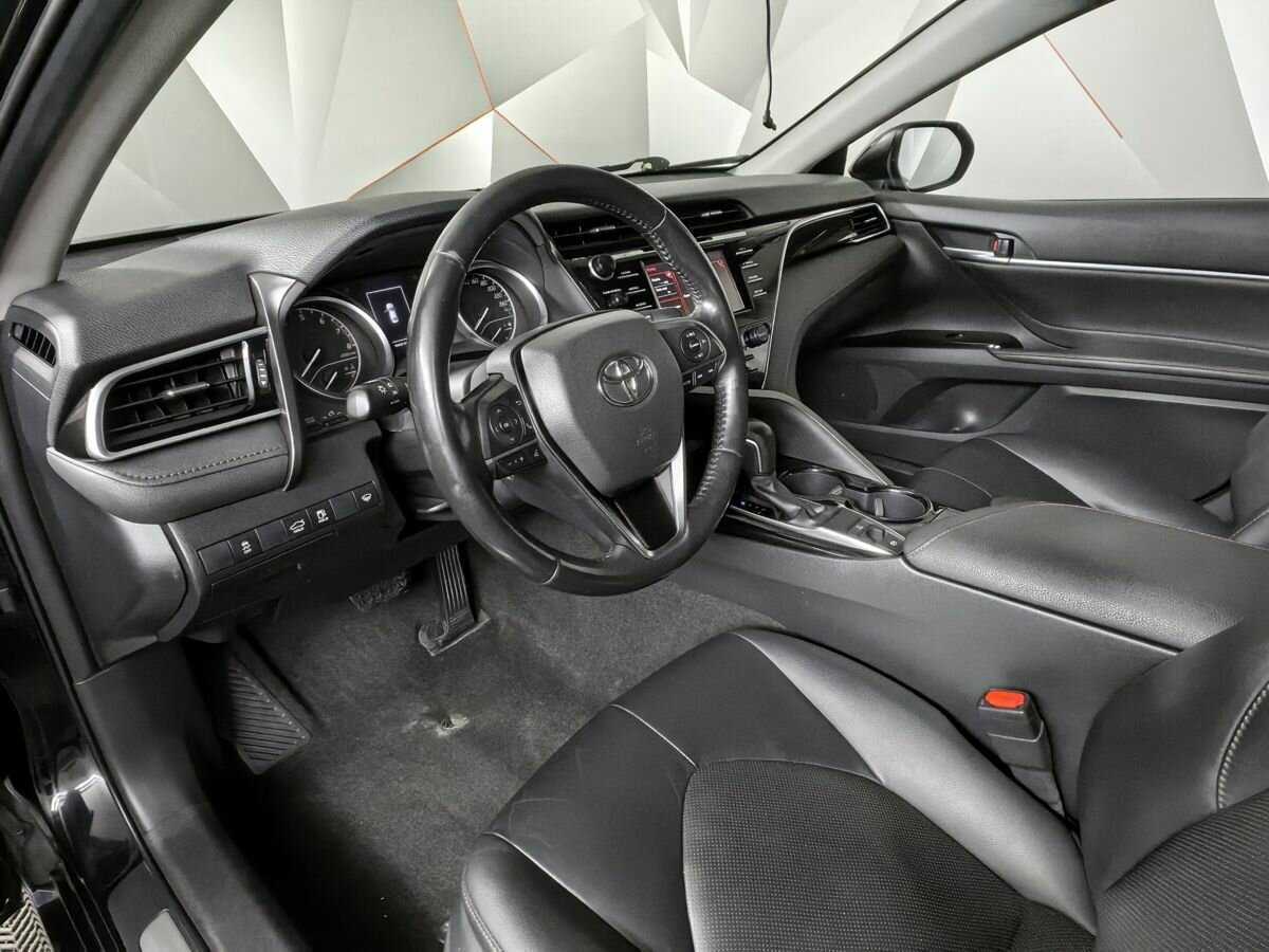 Купить Toyota Camry с пробегом. Фото: #13