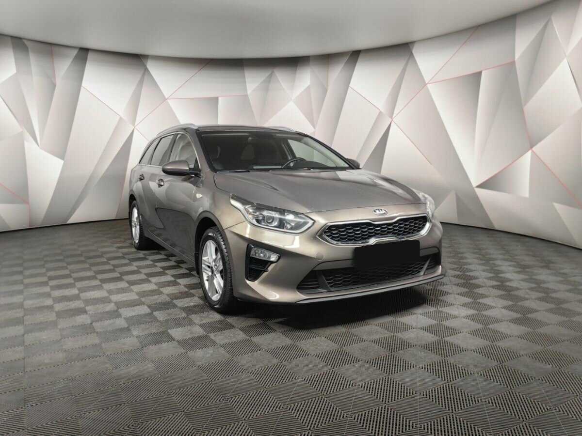 Купить Kia Ceed с пробегом. Фото: #2