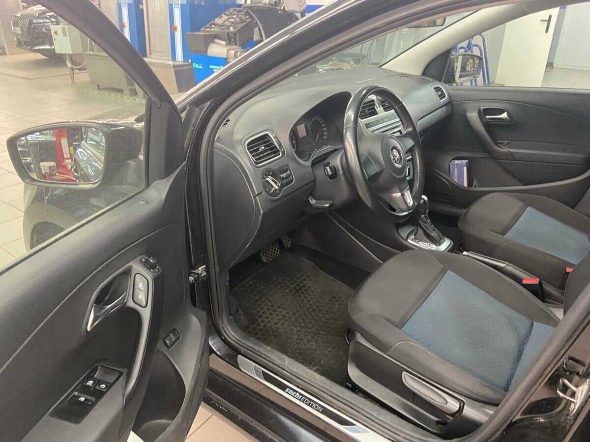 Купить Volkswagen Polo с пробегом. Фото: #6