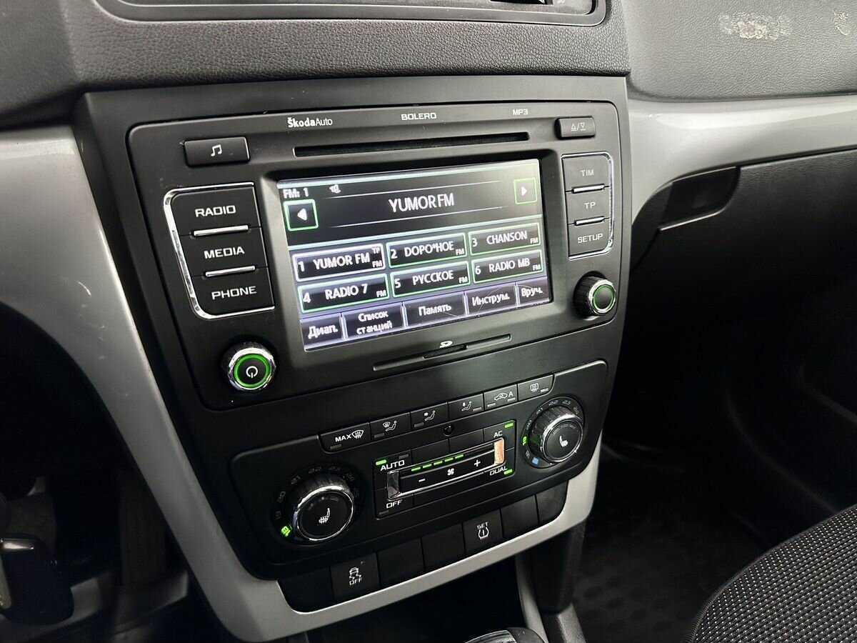 Купить Skoda Yeti с пробегом. Фото: #12